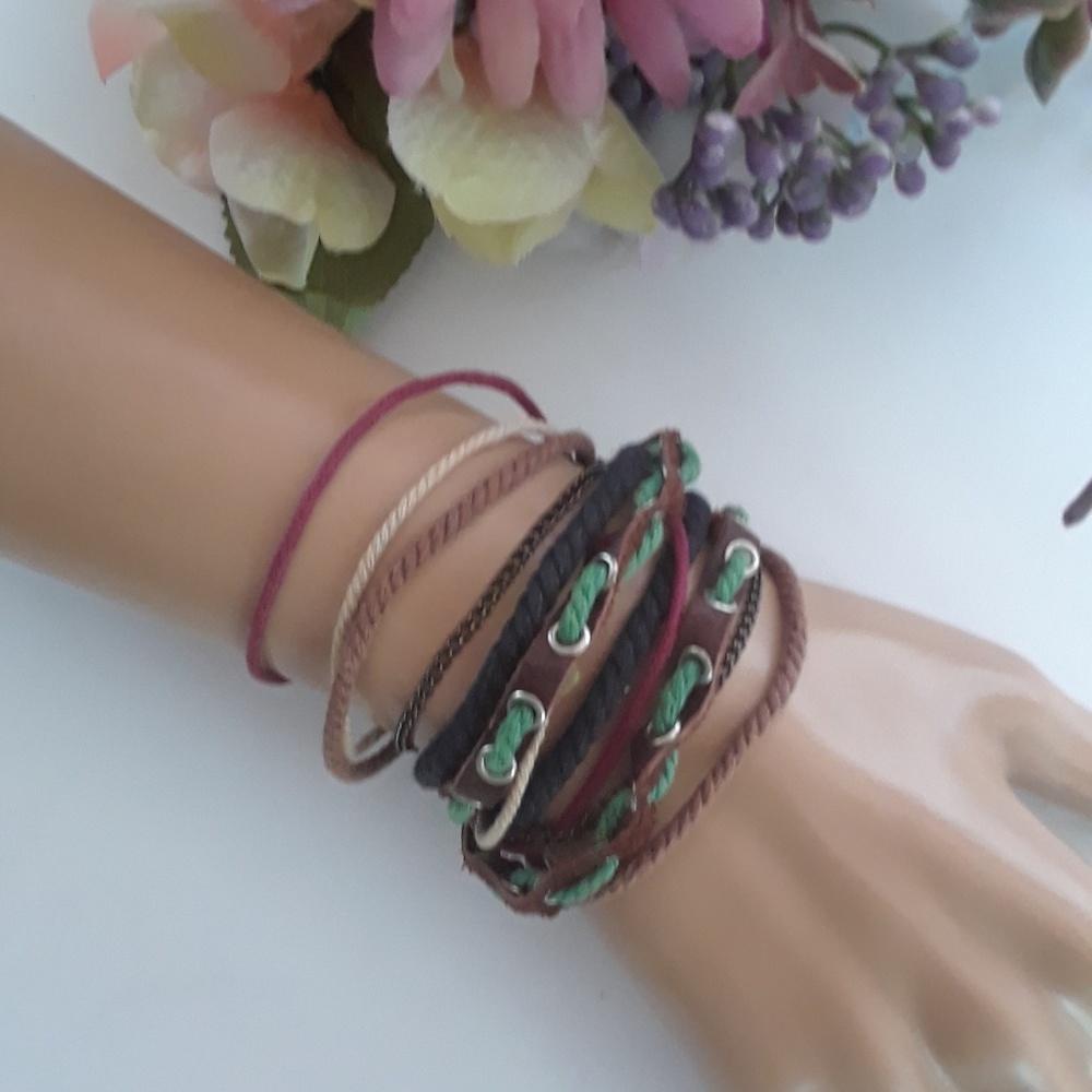 Double Wrap Emerald Bracelet